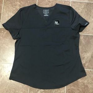Cherokee Revolution Tuck-in Scrub Top